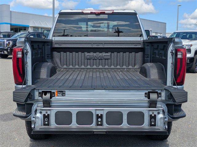 New 2026 GMC Sierra 2500 Denali w/ Denali Reserve Package image 14