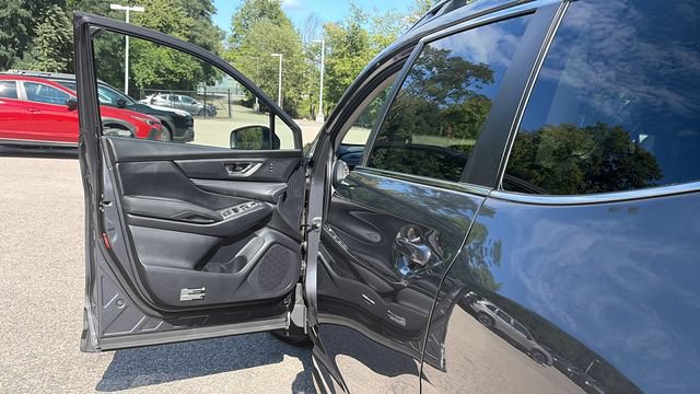 Used 2023 Subaru Ascent Limited AWD/4WD image 19