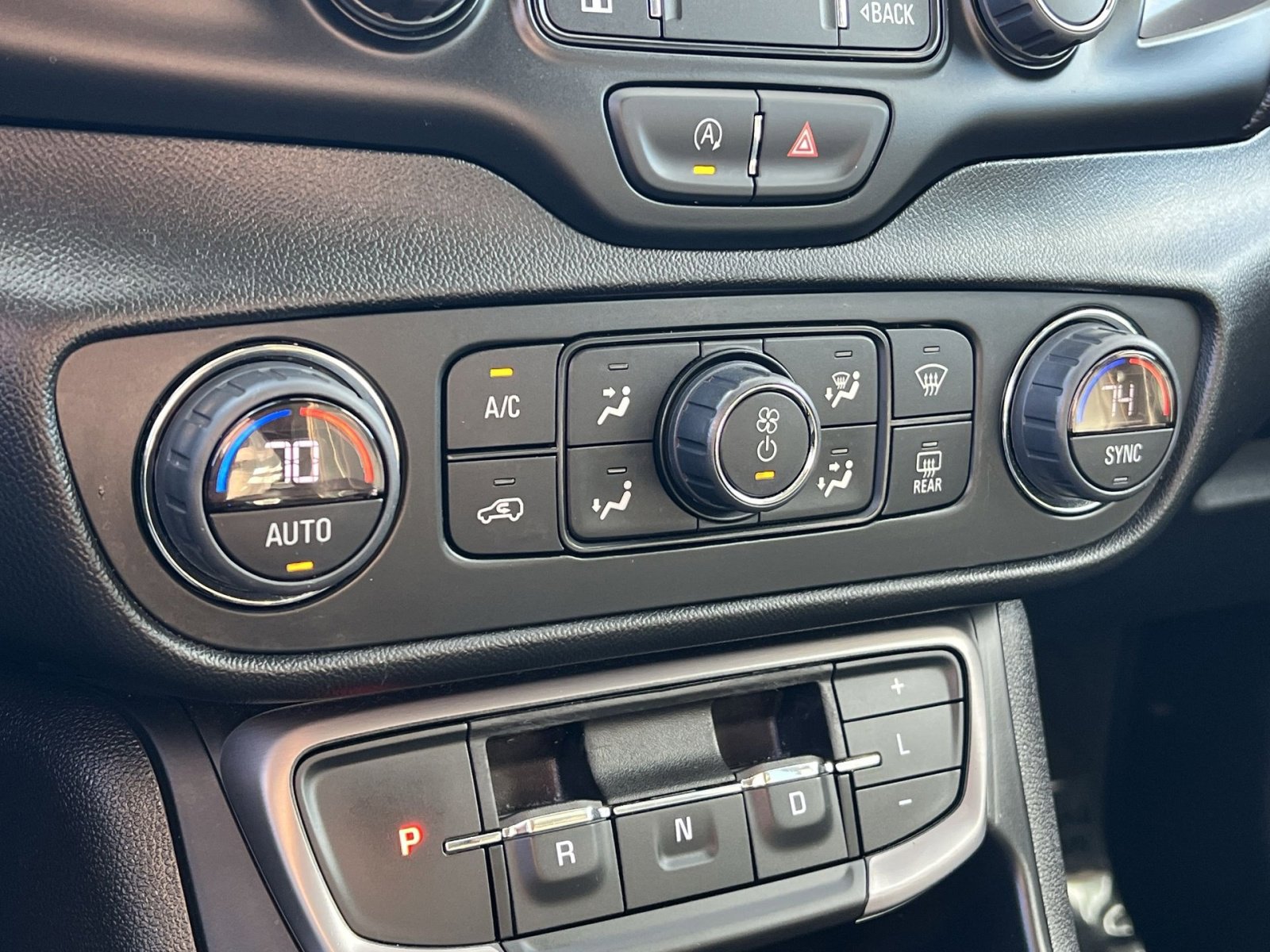 Used 2023 GMC Terrain AT4 image 20