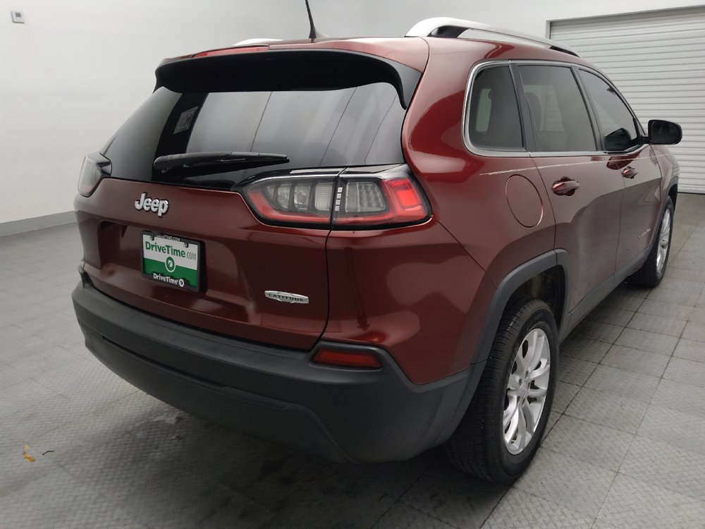 Used 2019 Jeep Cherokee Latitude w/ Popular Appearance Group FWD image 9