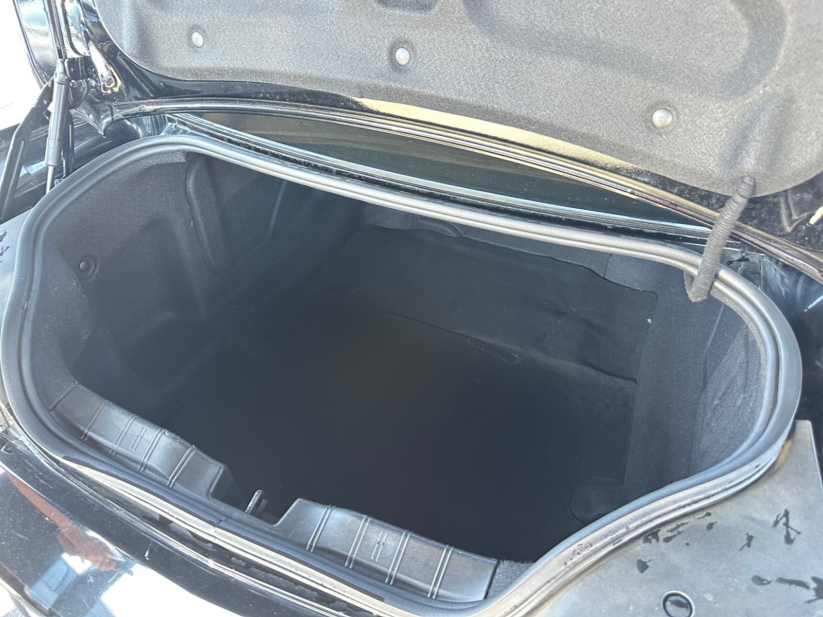 Used 2020 Chevrolet Camaro SS RWD image 30