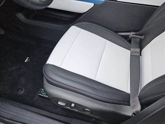 New 2026 Chevrolet Equinox EV LT image 4