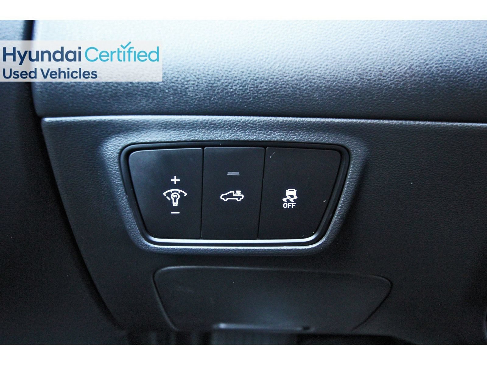 Certified 2022 Hyundai Santa Cruz SE FWD image 22