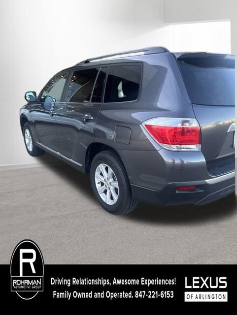 Used 2012 Toyota Highlander SE w/ Tow Pkg AWD/4WD image 7