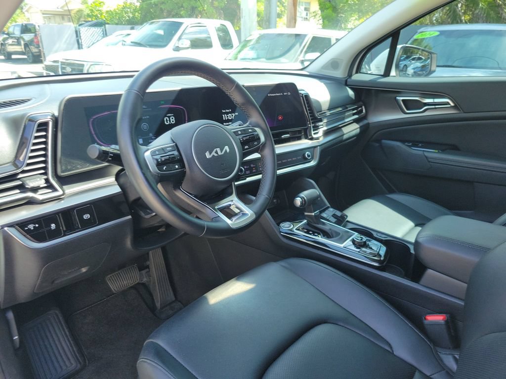 Certified 2024 Kia Sportage EX FWD image 15