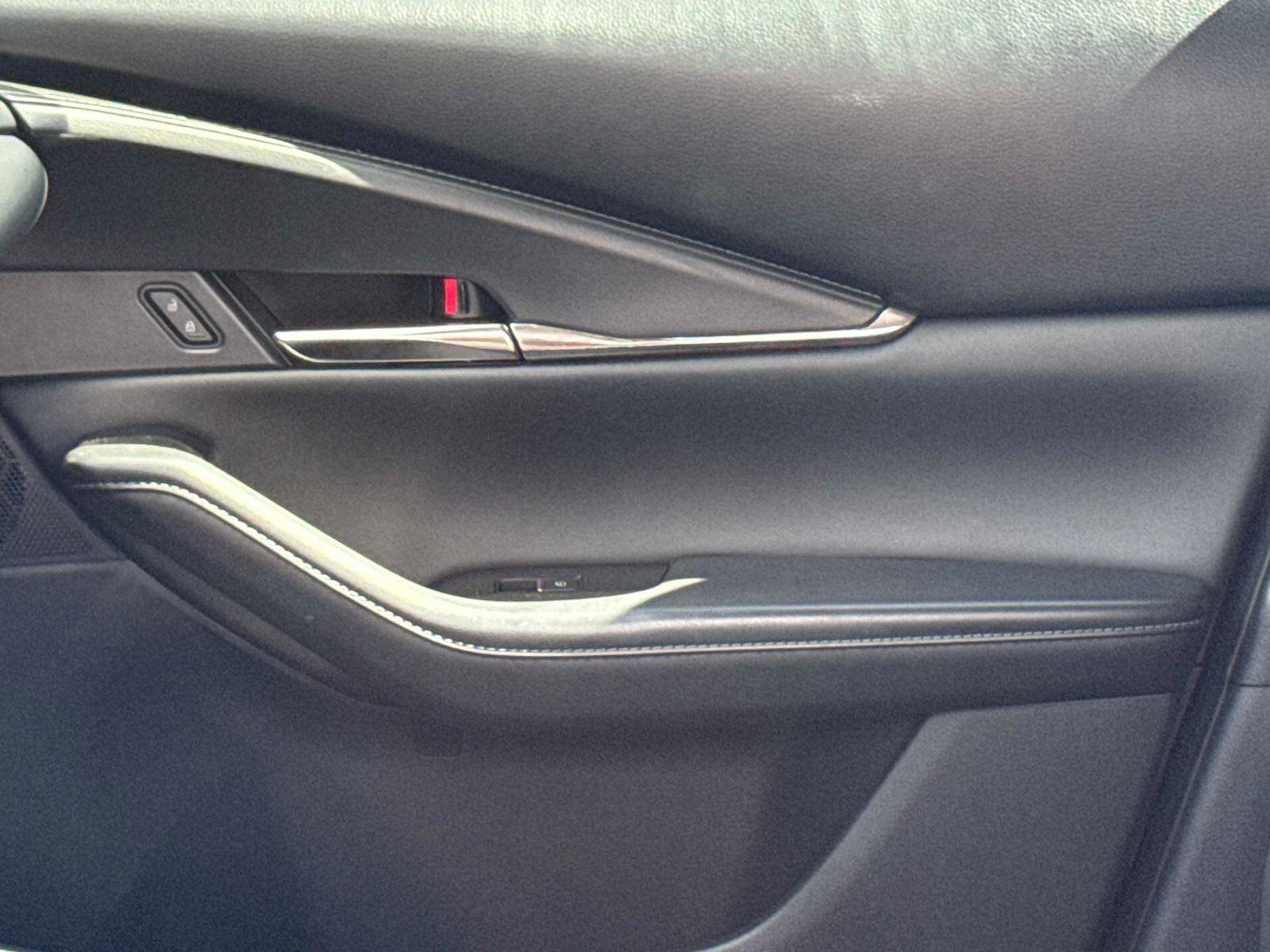 Certified 2025 MAZDA CX-30 AWD 2.5 S w/ Preferred Package image 20