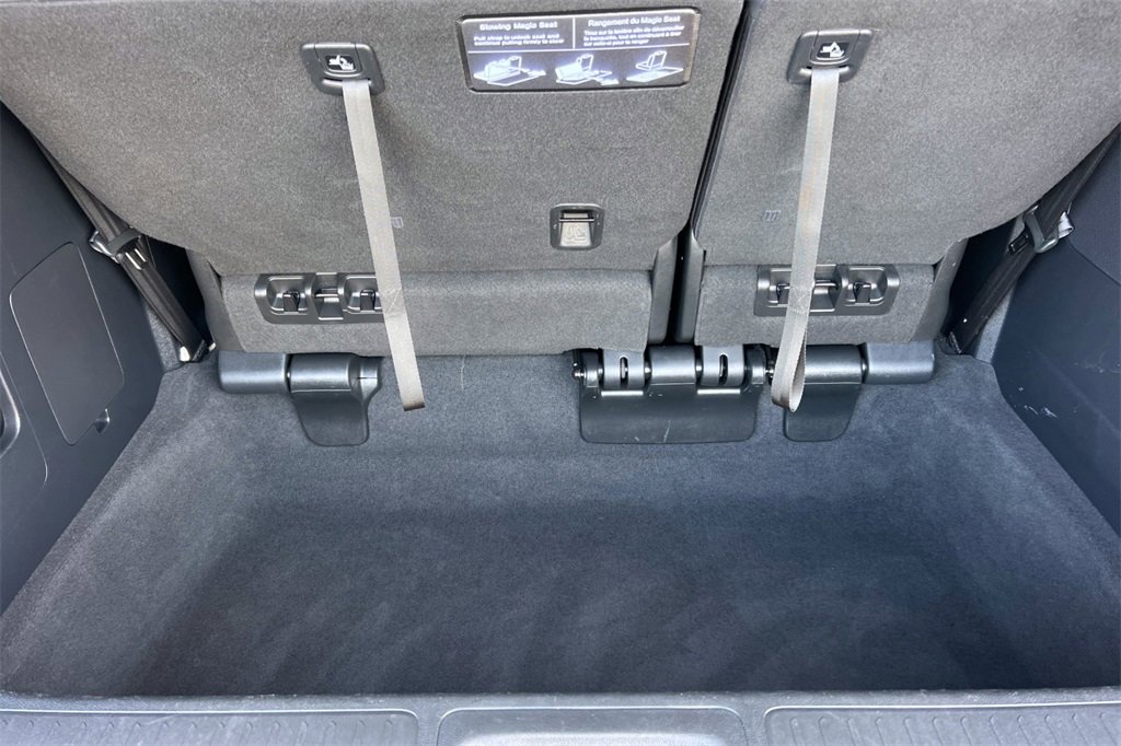 Used 2025 Honda Odyssey Sport-L image 17