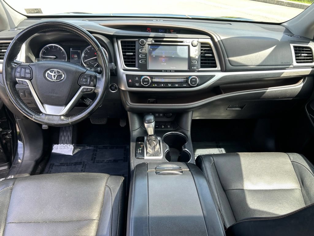 Used 2018 Toyota Highlander Limited Platinum w/ Protection Package #3 AWD/4WD image 12