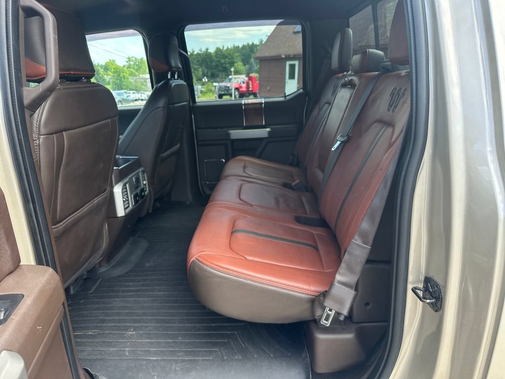 Used 2018 Ford F150 King Ranch w/ Equipment Group 601A Luxury AWD/4WD image 13