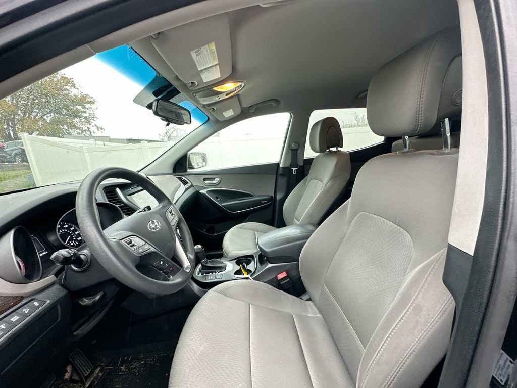 Used 2018 Hyundai Santa Fe Sport w/ 2.4L Value Package 02 image 39