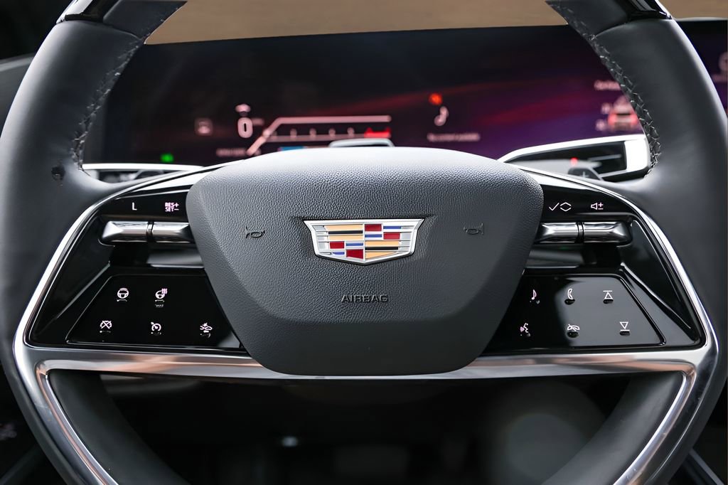 Certified 2025 Cadillac Escalade Sport w/ LPO, ONYX Package AWD/4WD image 8