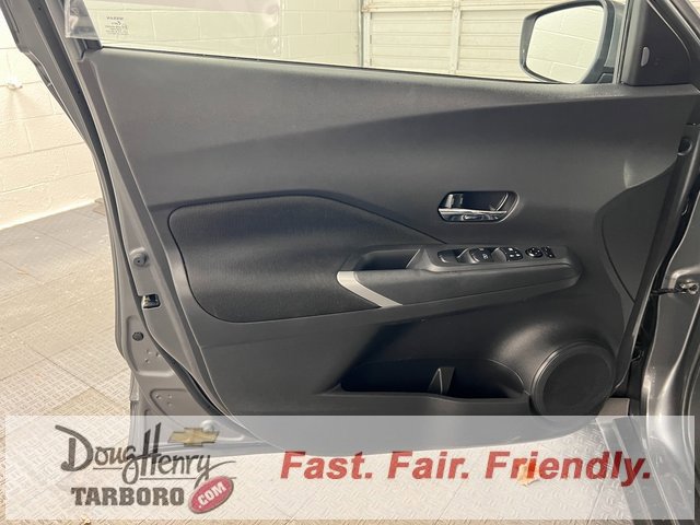Used 2024 Nissan Kicks SV image 27
