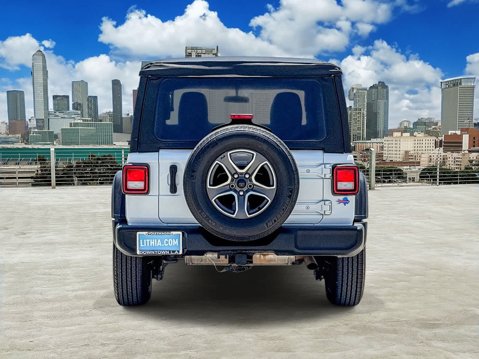 Used 2022 Jeep Wrangler Unlimited Sport AWD/4WD image 5