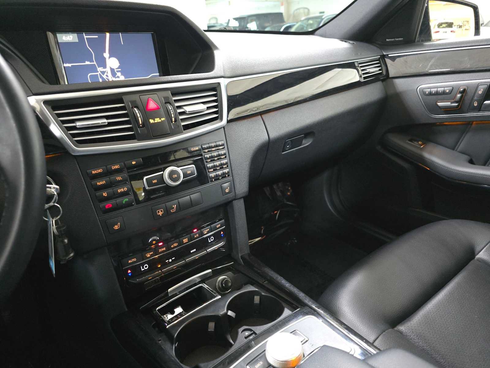 Used 2012 Mercedes-Benz E 350 Sedan image 34