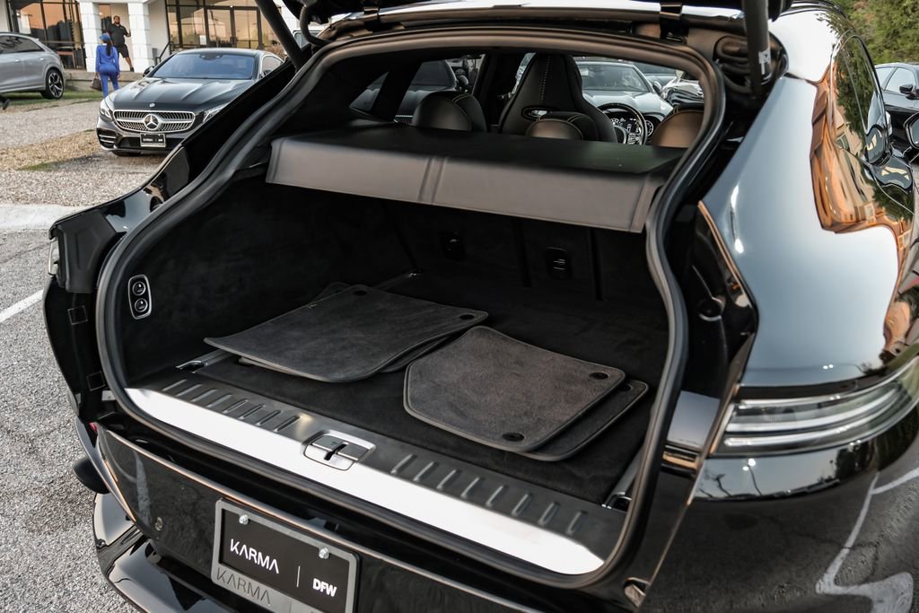 Used 2021 Aston Martin DBX image 54