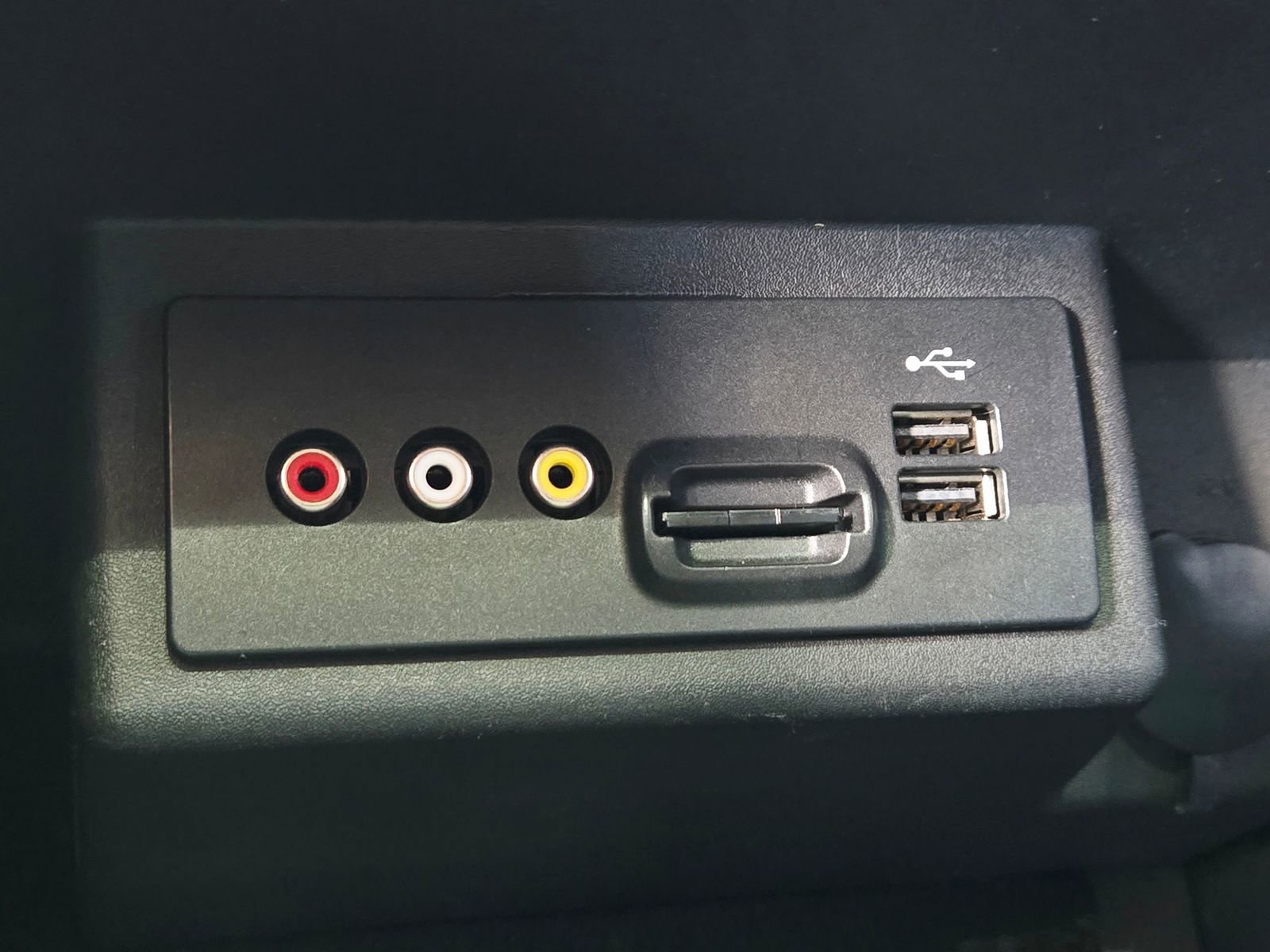 Used 2014 Ford F150 Platinum AWD/4WD image 20