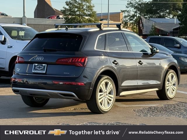 Used 2019 Audi Q5 2.0T Premium Plus w/ Premium Plus Package AWD/4WD image 6