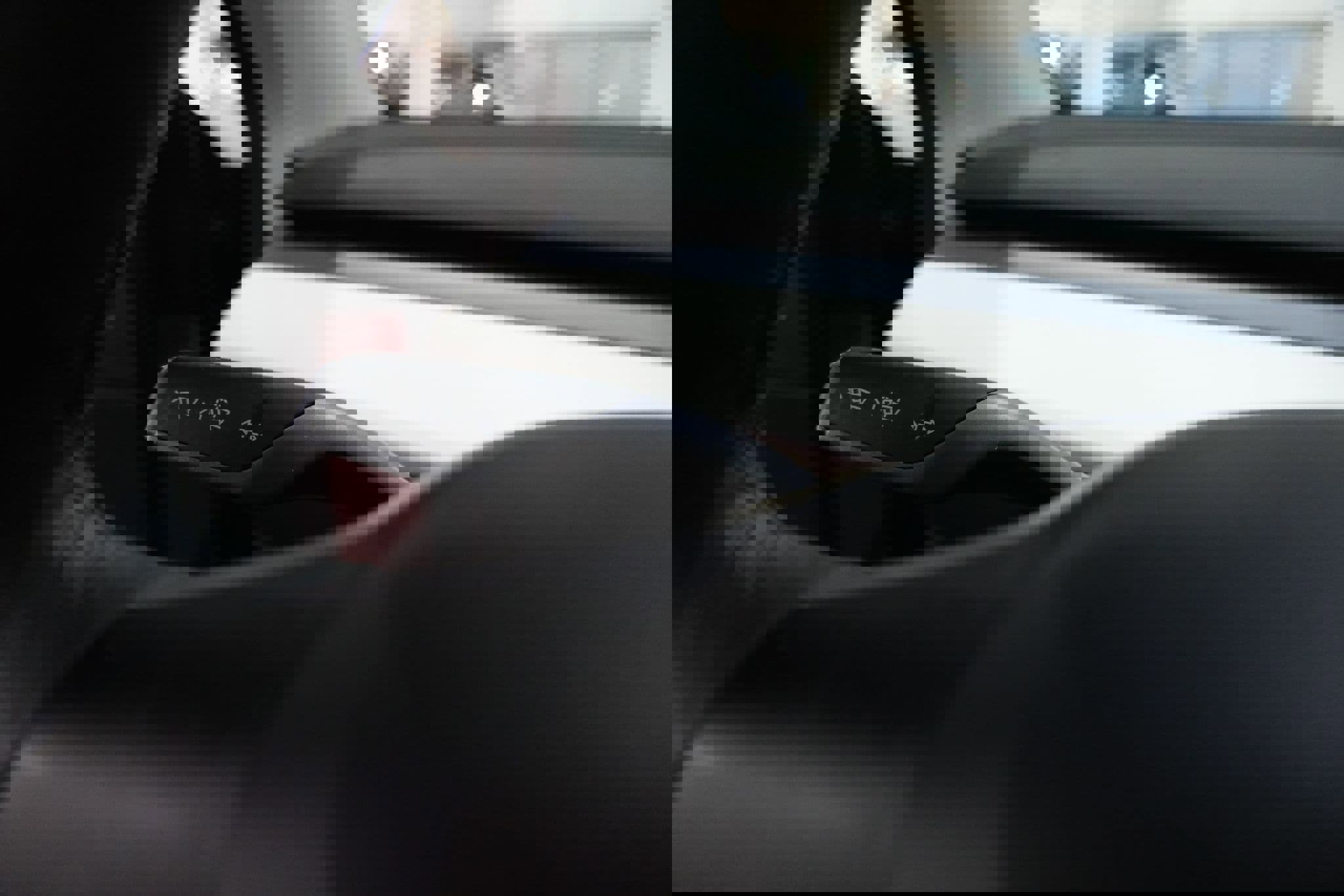 Used 2021 Tesla Model Y Performance image 36