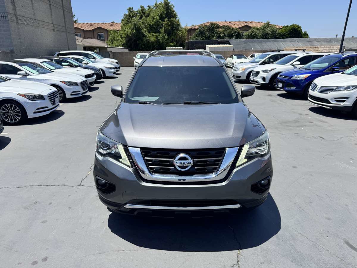 Used 2017 Nissan Pathfinder SV w/ Cargo Package FWD image 11