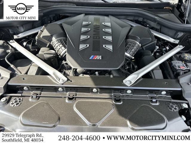 Certified 2025 BMW X6 M60i w/ Dynamic Handling Package AWD/4WD image 18
