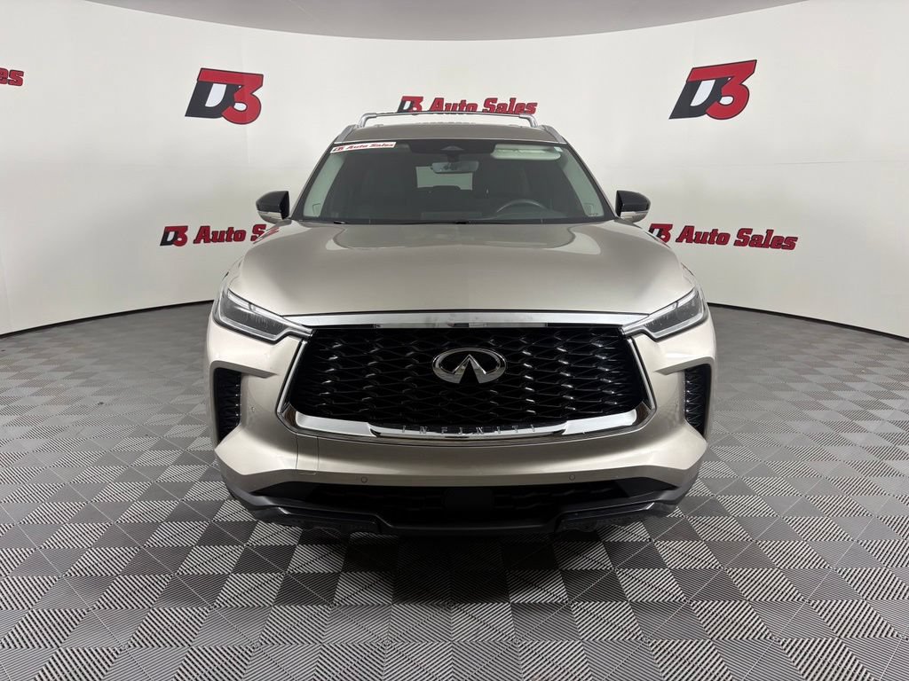 Used 2025 INFINITI QX60 Luxe FWD image 11