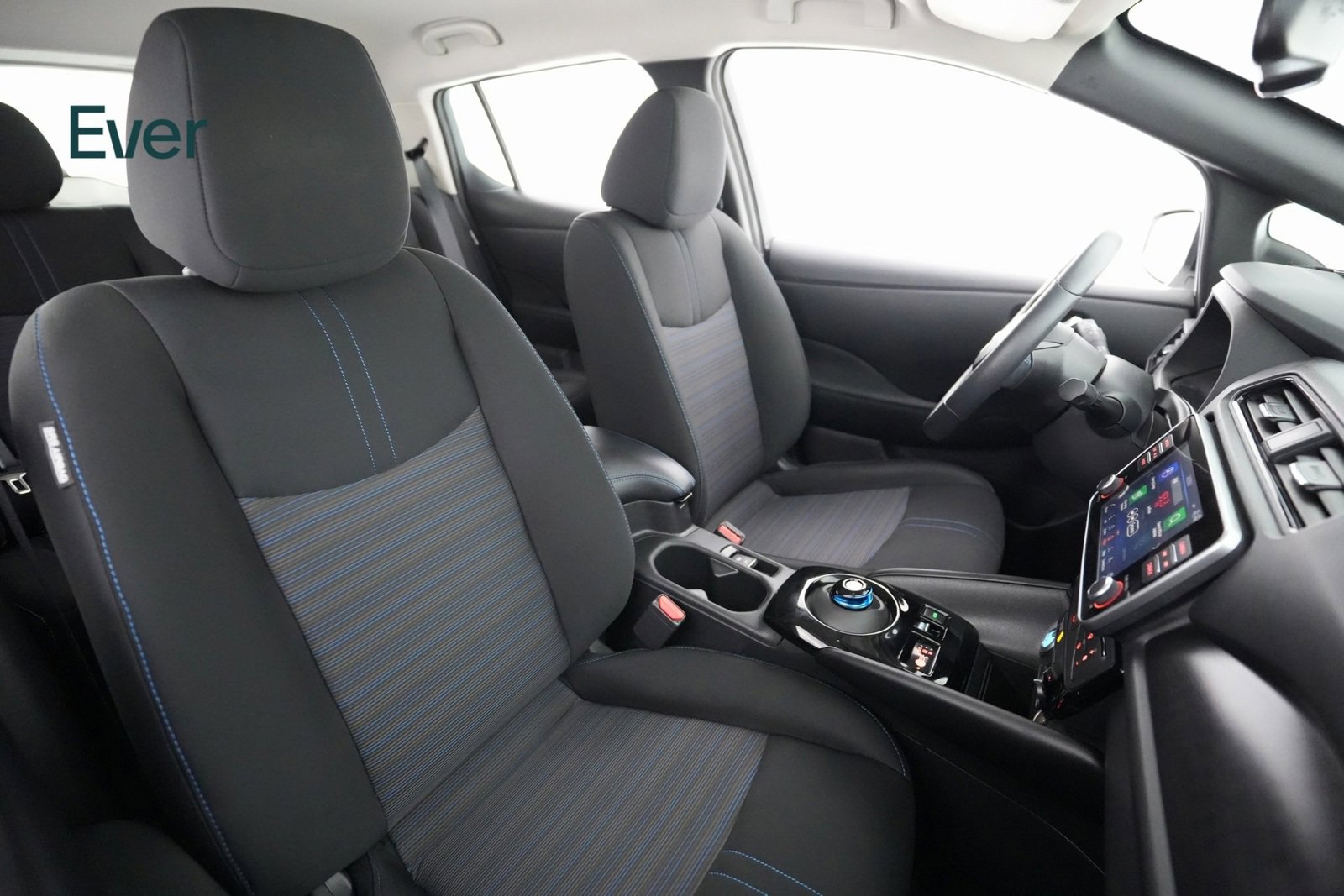 Used 2023 Nissan Leaf SV Plus image 8