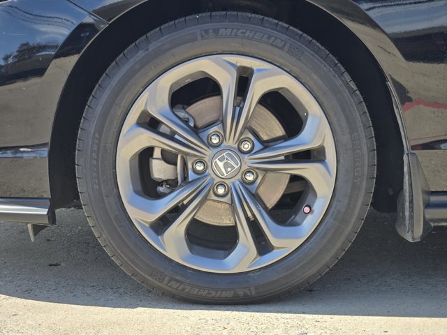 Used 2024 Honda Accord EX image 11