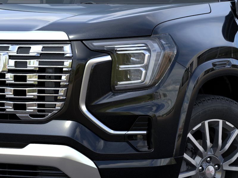 New 2026 GMC Terrain Denali w/ LPO, Floor Liner Package AWD/4WD image 10