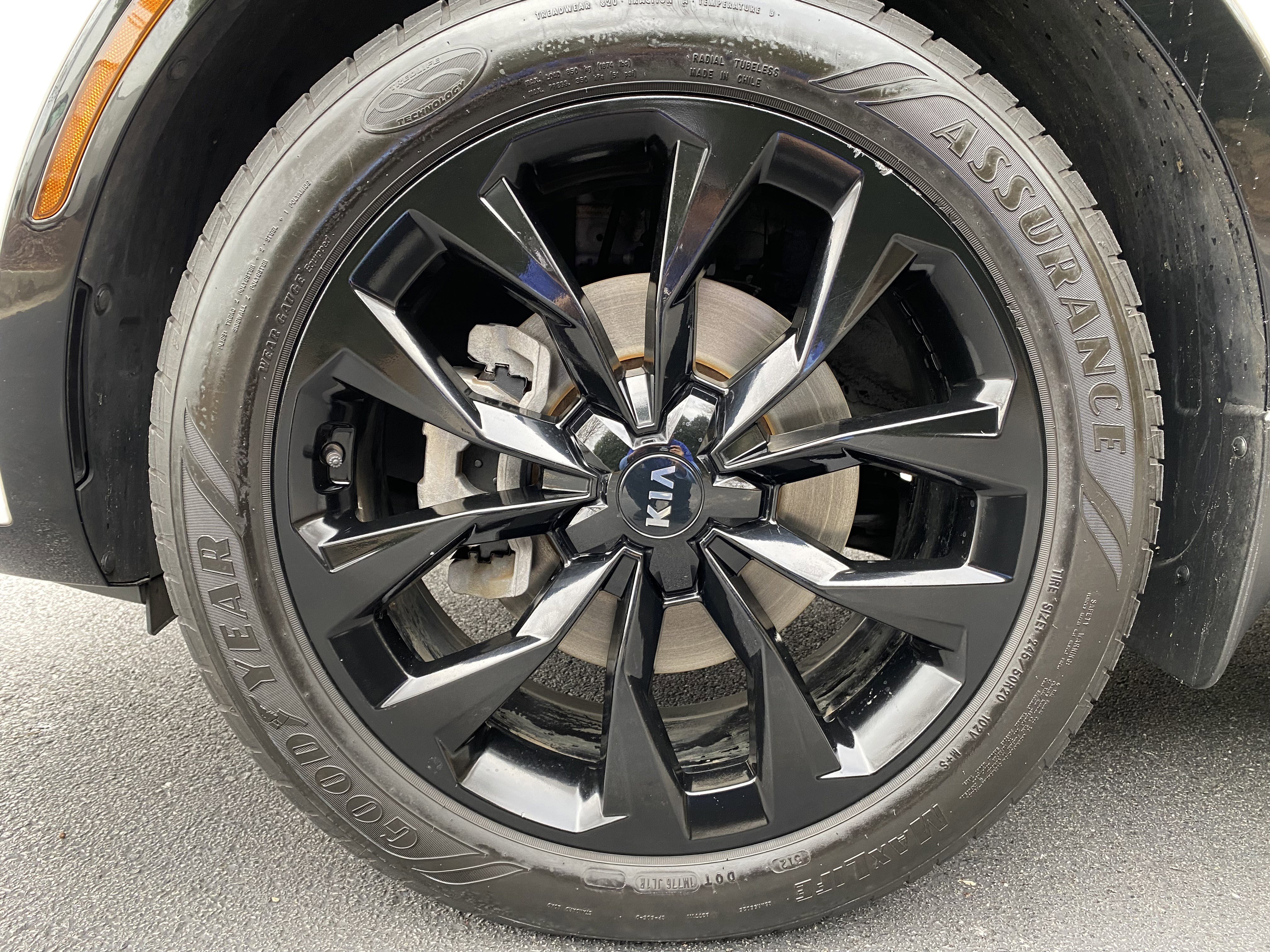 Used 2021 Kia Sorento SX image 40