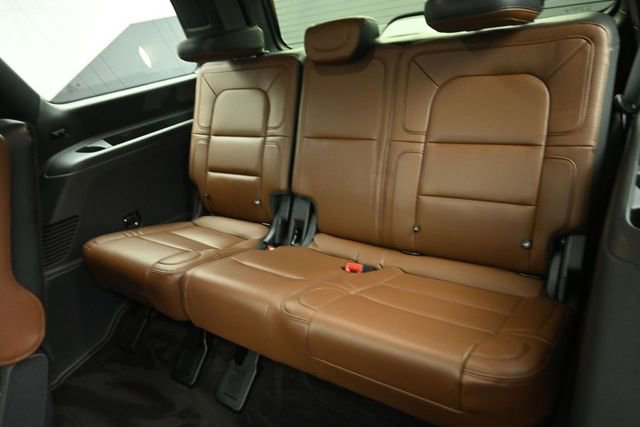 Used 2023 Lincoln Navigator Reserve AWD/4WD image 23