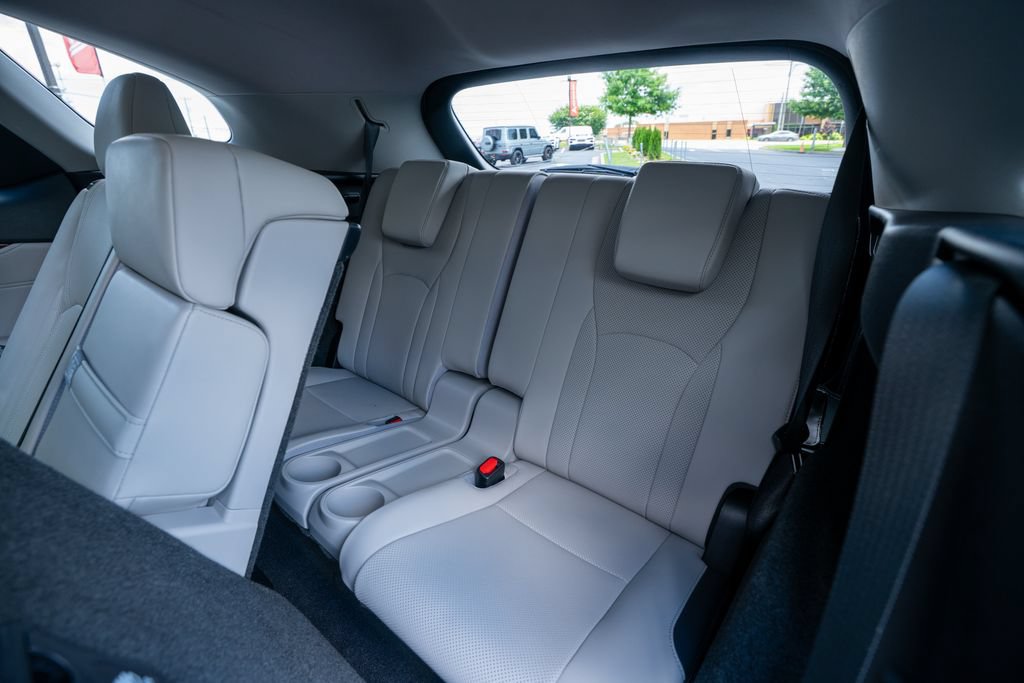 Used 2019 Lexus RX 350L FWD w/ Premium Package image 50