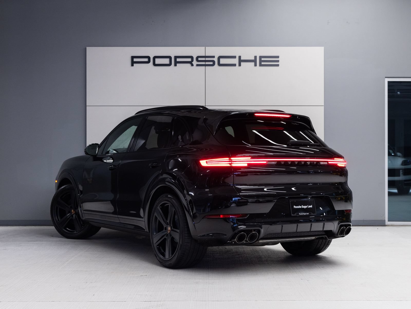 New 2026 Porsche Cayenne AWD/4WD image 3