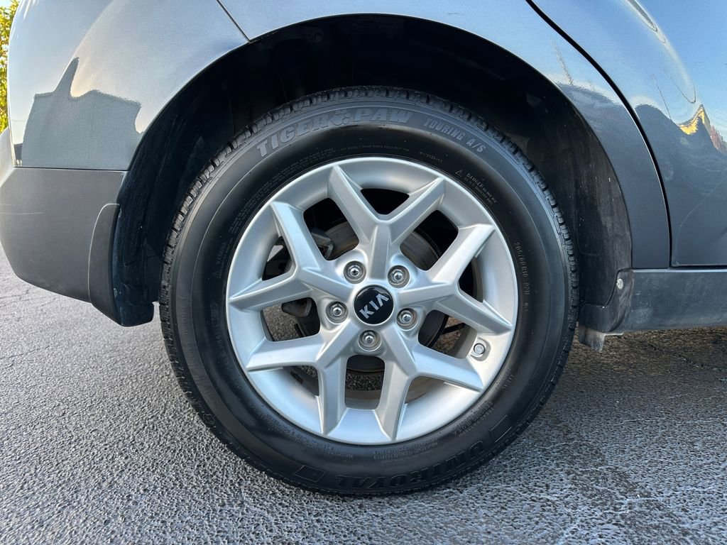 Used 2020 Kia Soul S image 38