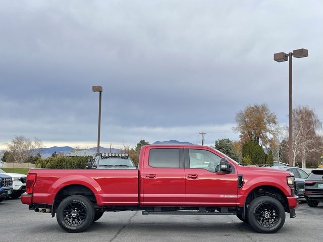 Used 2022 Ford F350 Lariat w/ Black Appearance Package image 2