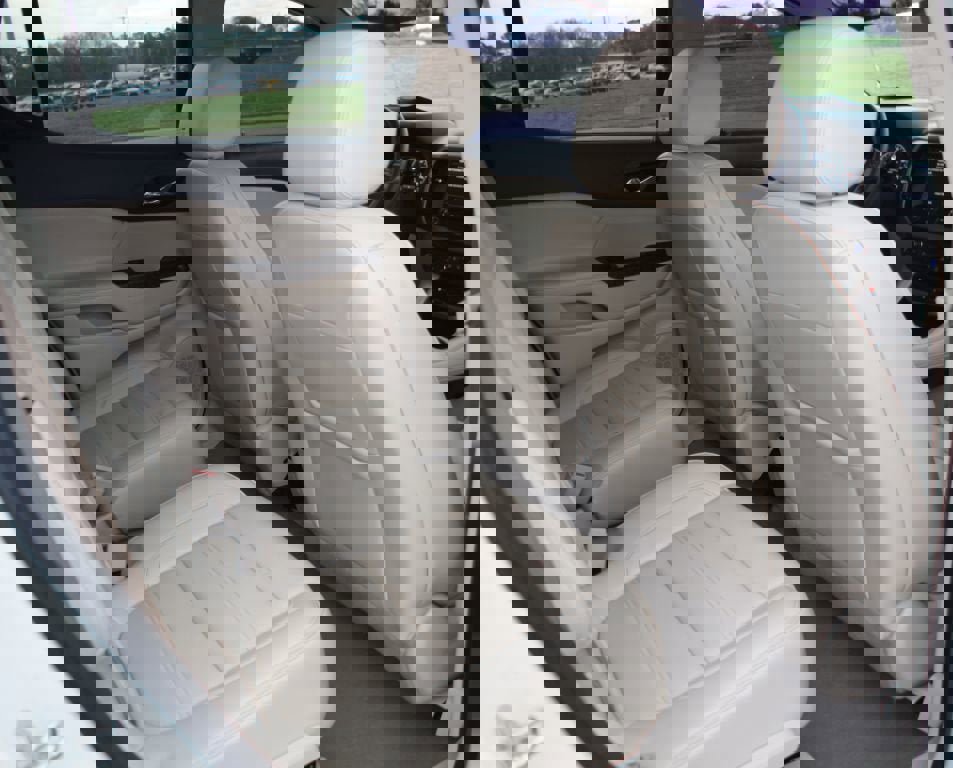 Used 2021 GMC Acadia Denali w/ Denali Technology Package image 24