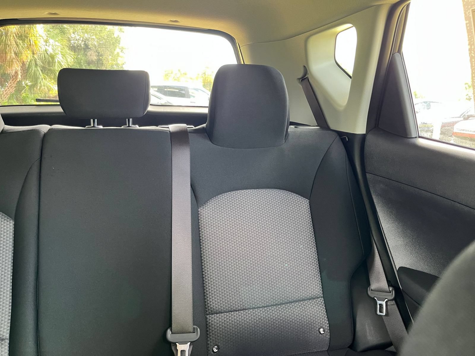Used 2025 Kia Soul LX w/ LX Technology Package FWD image 34