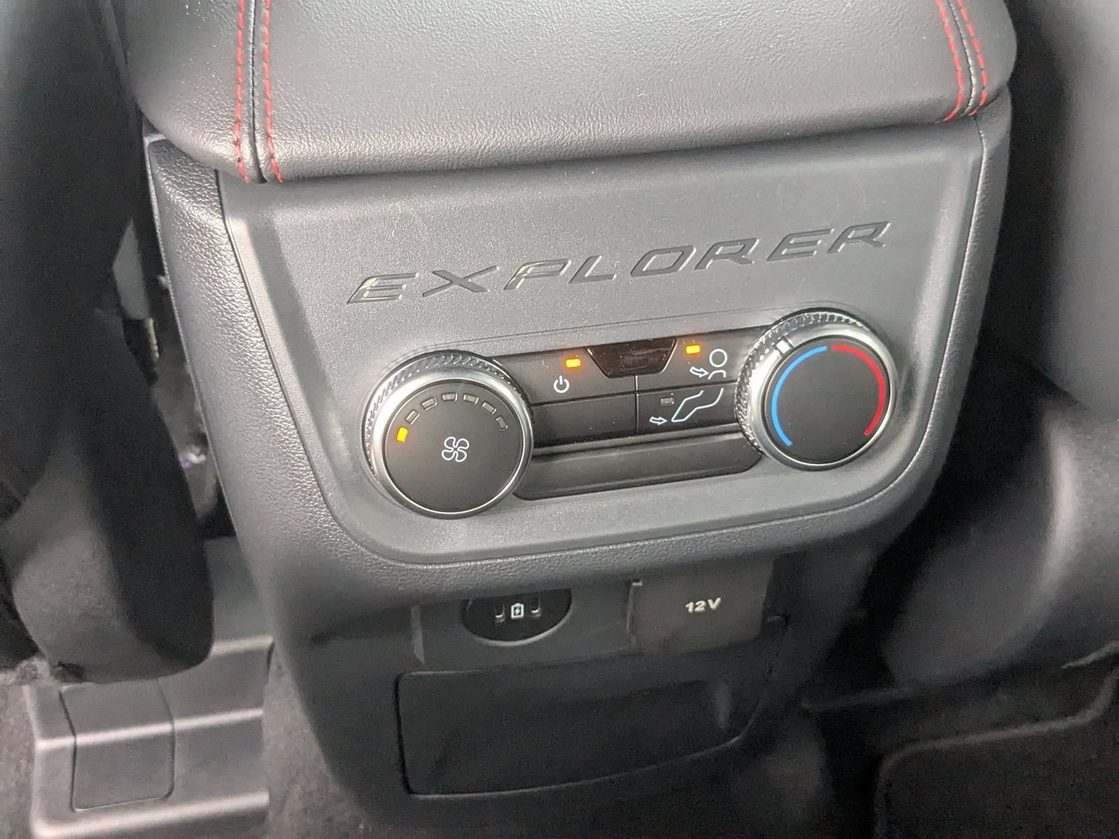 New 2026 Ford Explorer ST-Line AWD/4WD image 33