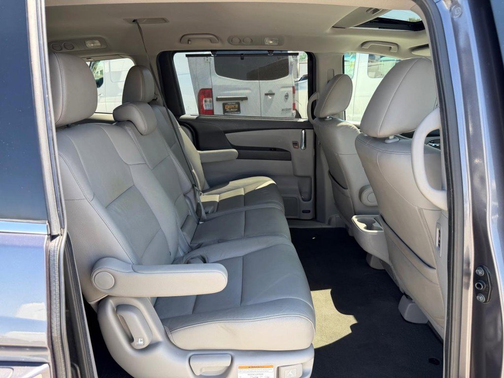 Used 2015 Honda Odyssey EX-L image 38