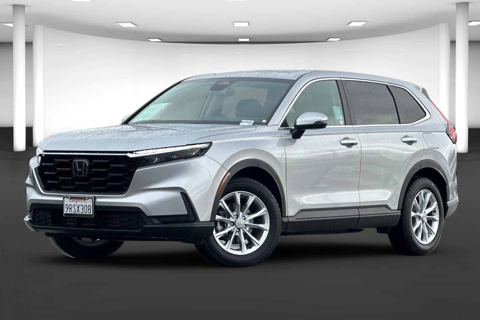 Used 2025 Honda CR-V EX image 2