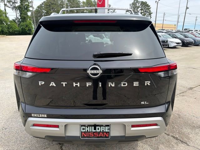 Used 2023 Nissan Pathfinder SL FWD image 7