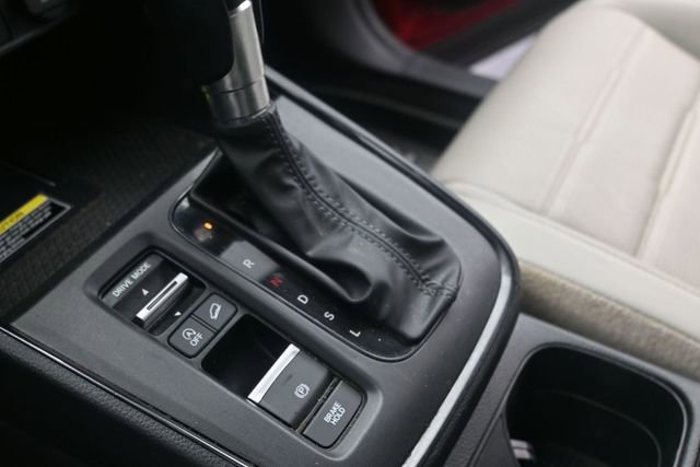 Used 2024 Honda CR-V EX-L image 12