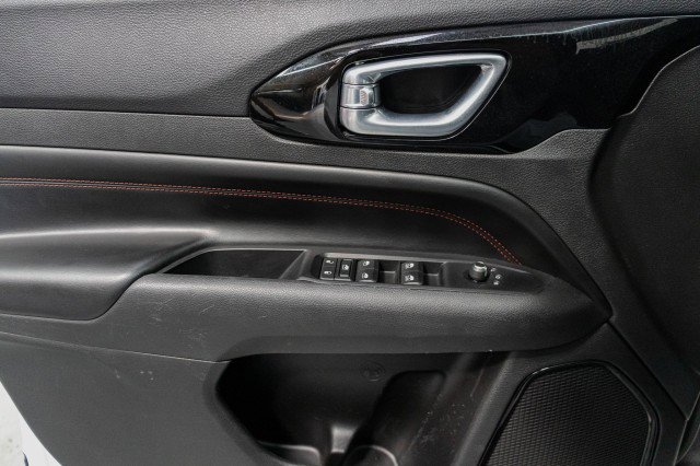 Used 2022 Jeep Compass Trailhawk w/ Trailhawk Convenience Group image 20