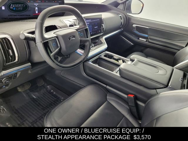 Used 2025 Ford Expedition Max Platinum w/ Stealth Appearance Package image 12