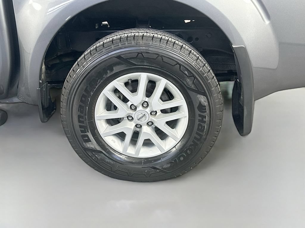 Used 2021 Nissan Frontier SV w/ SV Utility Package AWD/4WD image 32