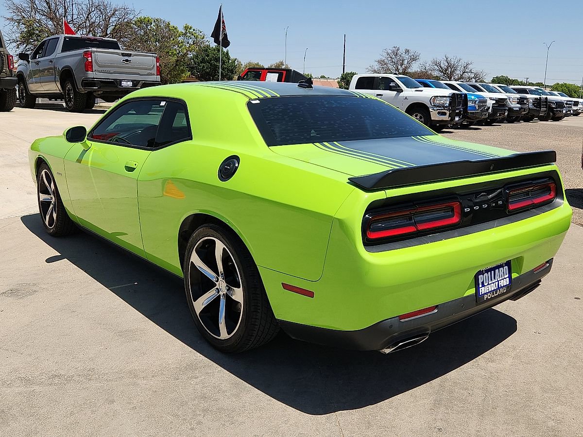 Used 2015 Dodge Challenger R/T Plus RWD image 2
