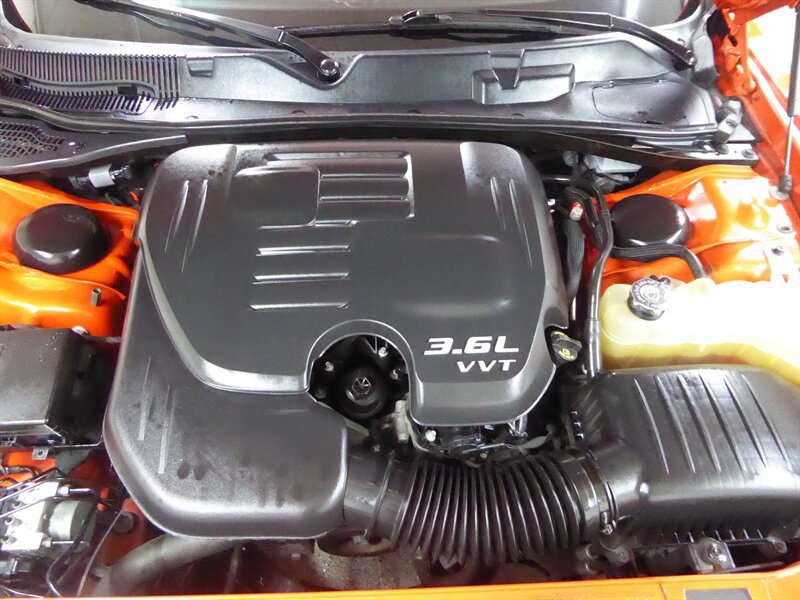 Used 2018 Dodge Challenger GT AWD/4WD image 31
