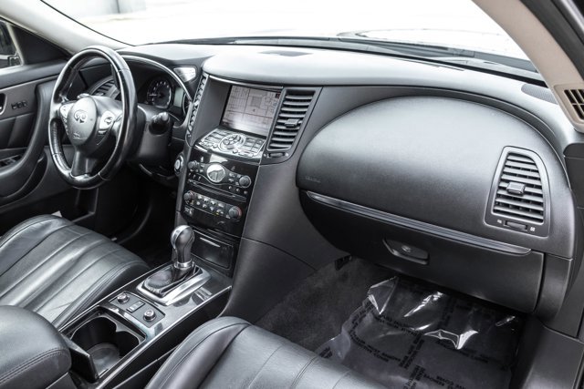 Used 2013 INFINITI FX37 AWD w/ Premium Pkg image 25