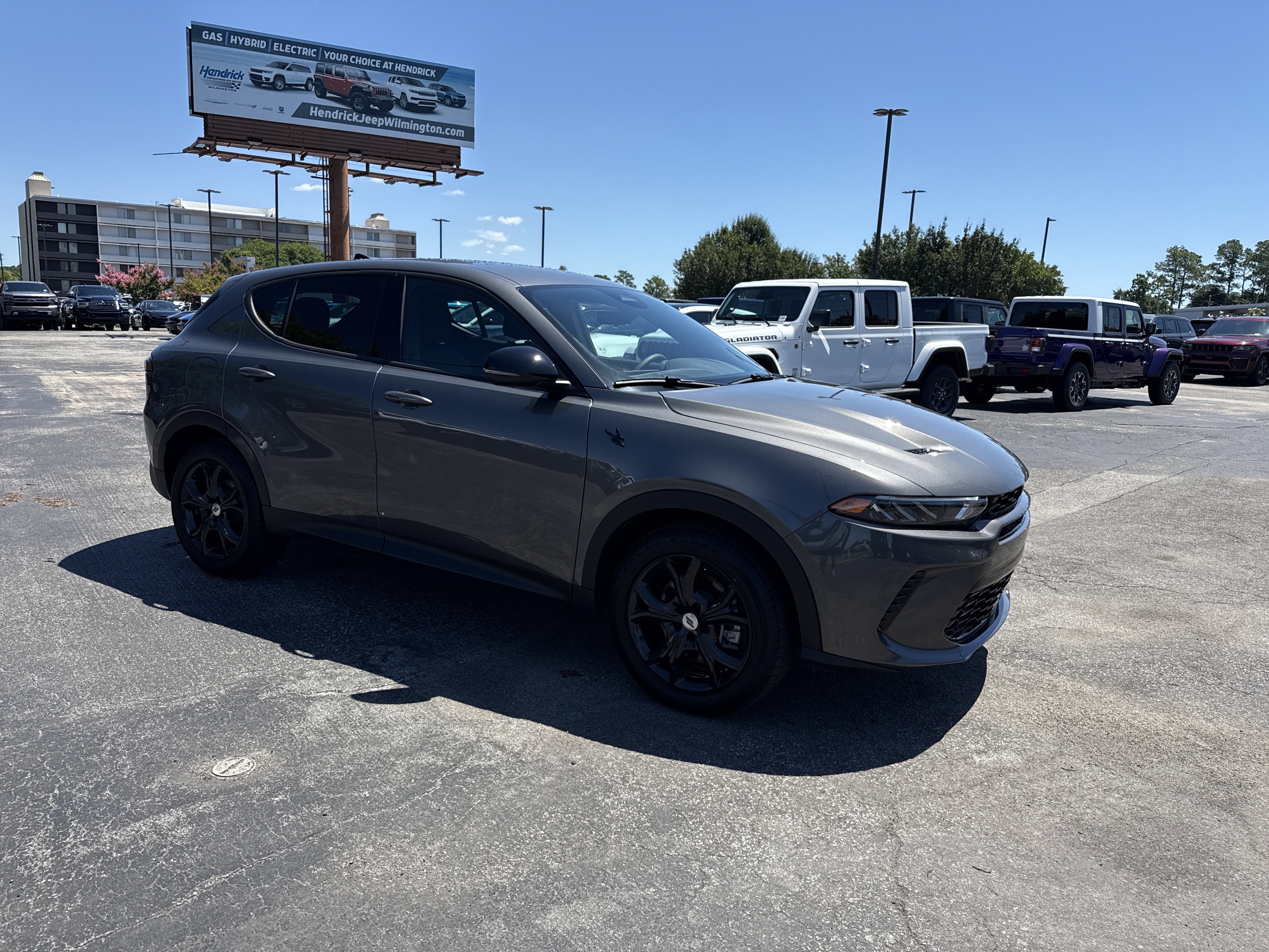 Used 2025 Dodge Hornet GT w/ GT Blacktop Package AWD/4WD image 2