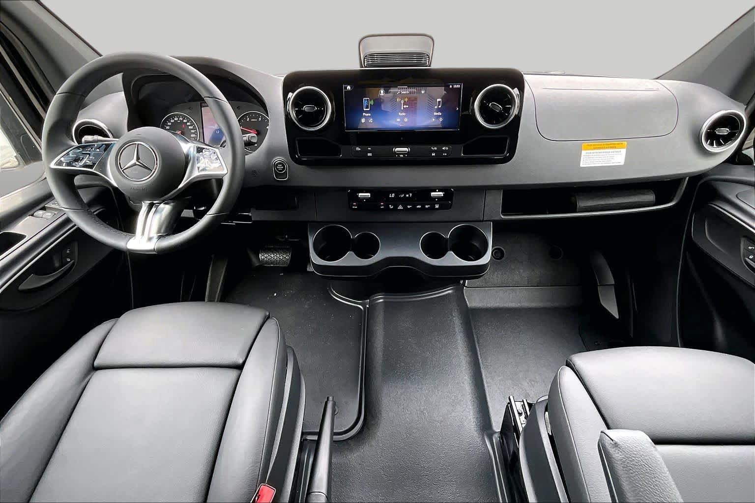 New 2026 Mercedes-Benz Sprinter 2500 image 5