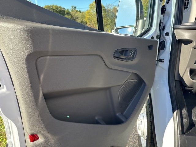 New 2026 Ford Transit 250 148 Medium Roof Extended AWD image 13